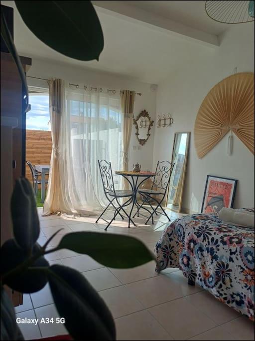 Studio Mi Casa Es Su Casa 沃韦尔 外观 照片